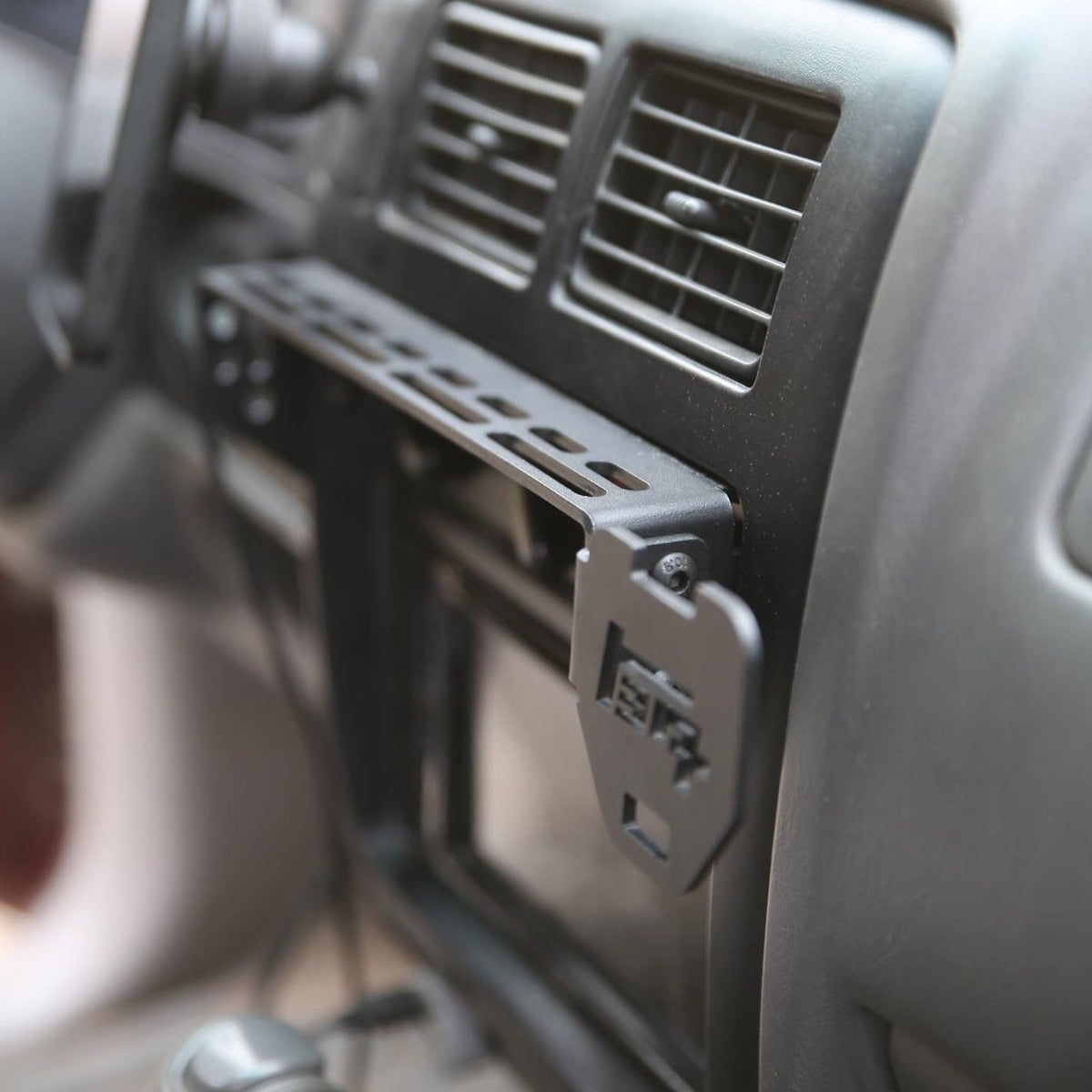 1st Gen Tacoma Phone Mount