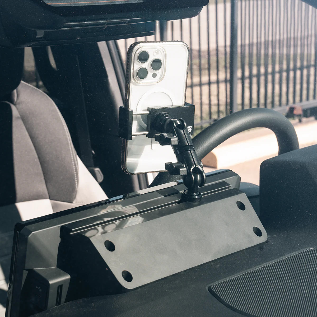 2024+ TACOMA & 2025+ 4RUNNER DASH MOUNTS