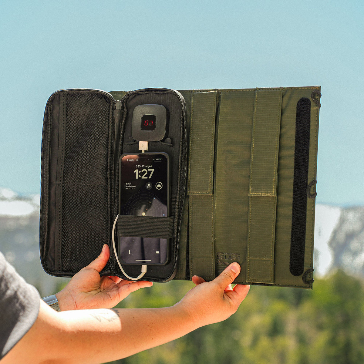 14W 2 Panel Solar Charger
