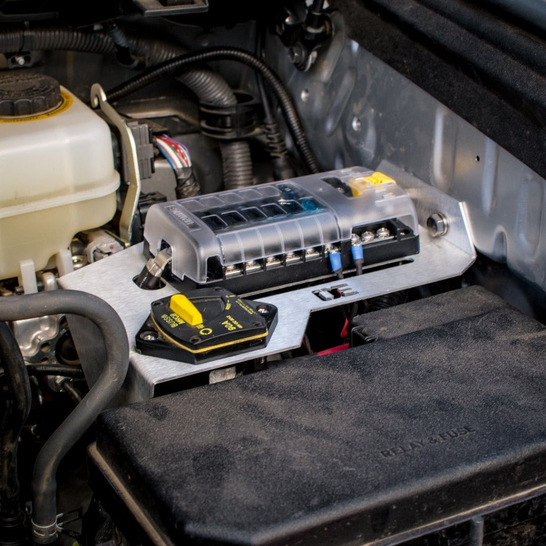 Complete Auxiliary Power Kit for Toyota FJ Cruisers