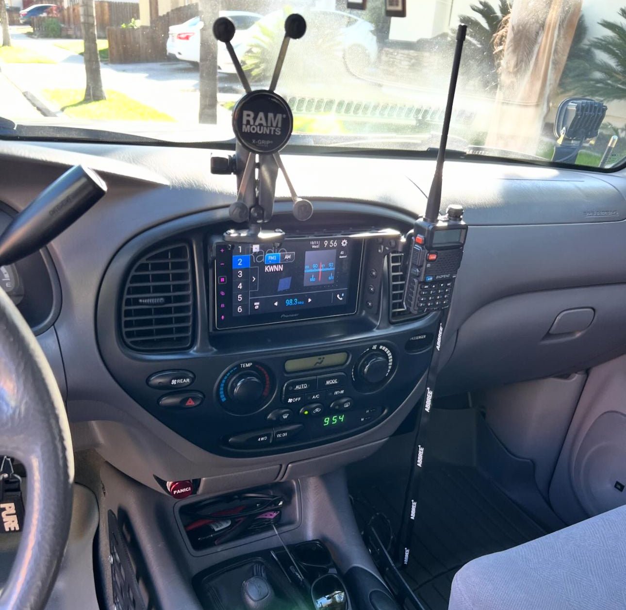 1st Gen Tundra (00 - 06) Center Console Dash Modular Accessory Mount (MAM)