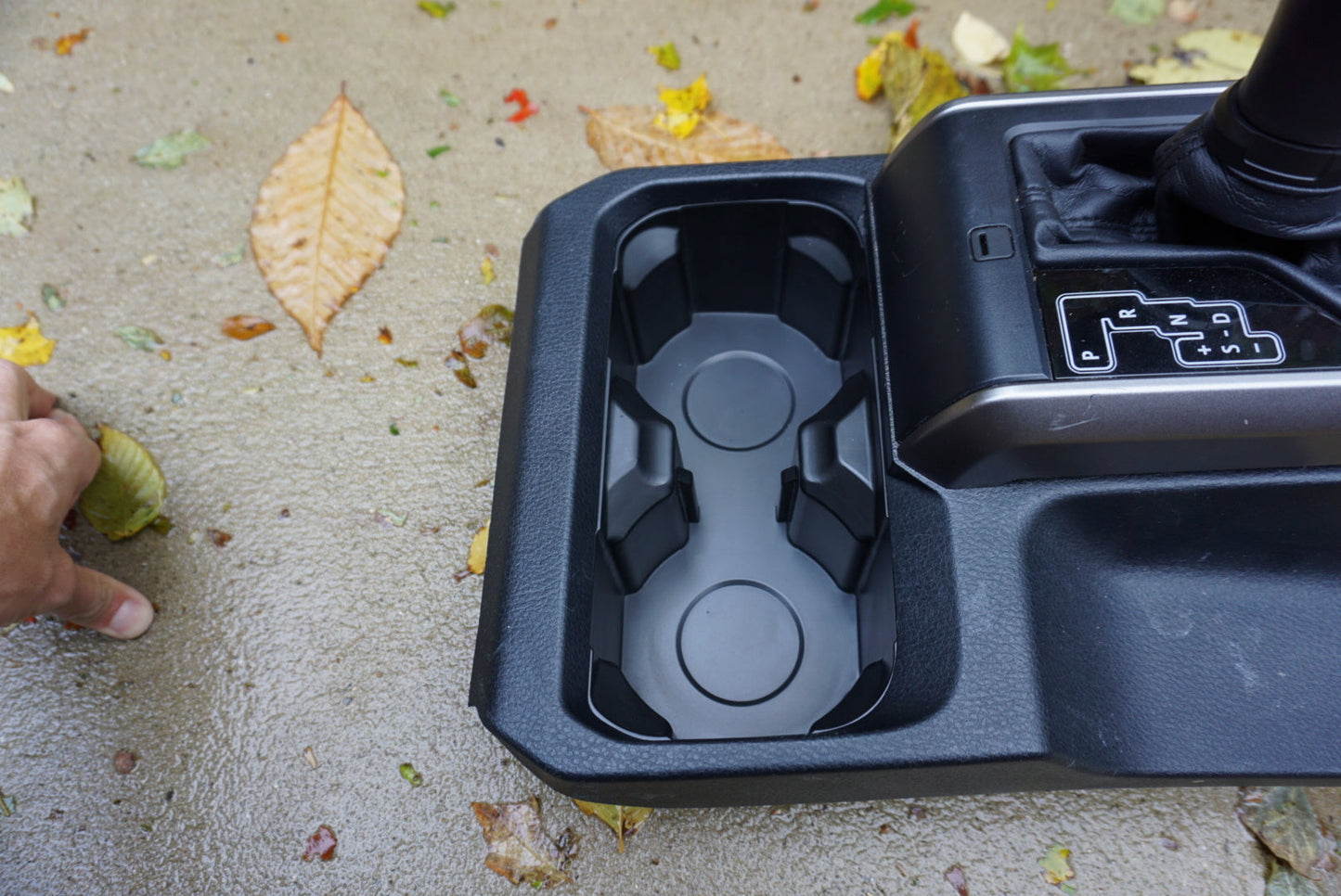 Oversize Cup Holder (2016-2023 Tacoma) - VOODOO BLUE