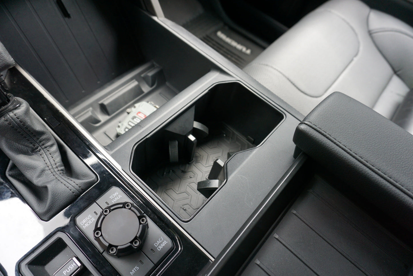 Oversize Cup Holder (2022+ Tundra) - SOLAR OCTANE