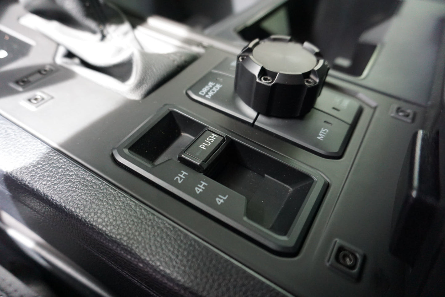 4x4 Button Trim (2022+ Tundra) - LUNAR ROCK