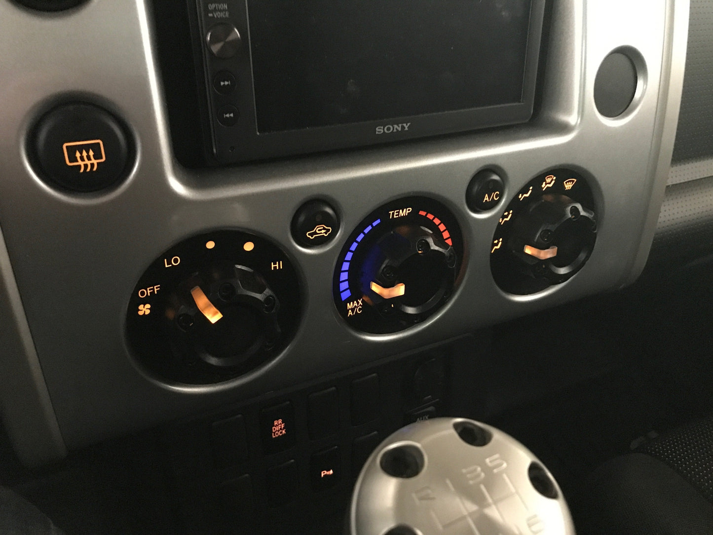 Climate Knobs (FJ Cruiser) - SANDSTORM