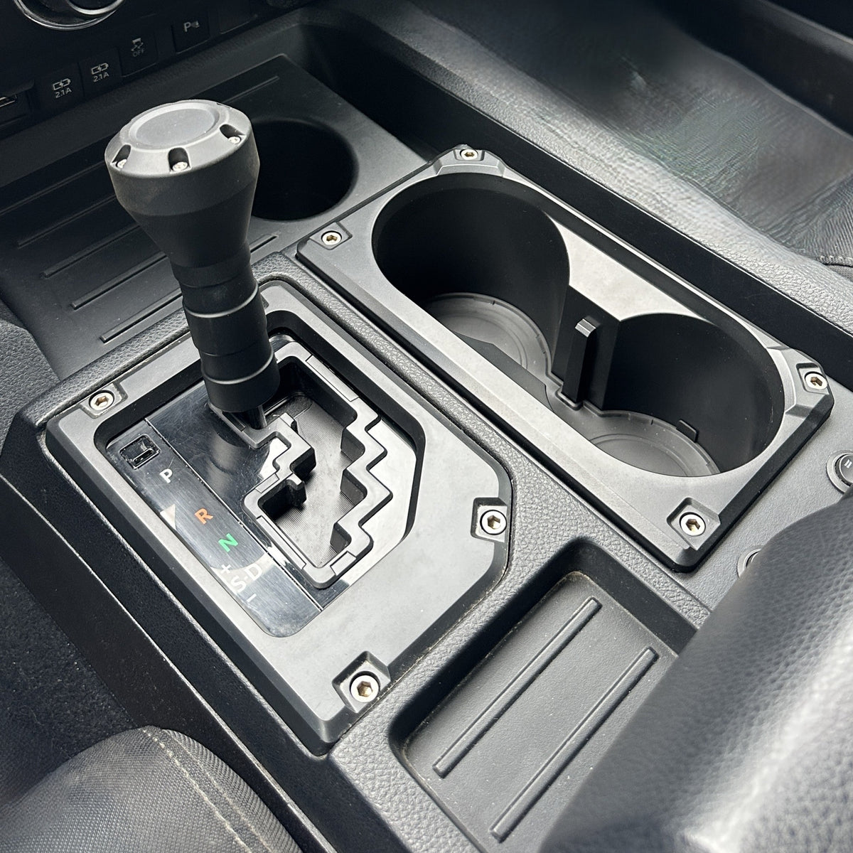 V2 Oversize Cup Holder (2014-2021 Tundra) - ARMY GREEN