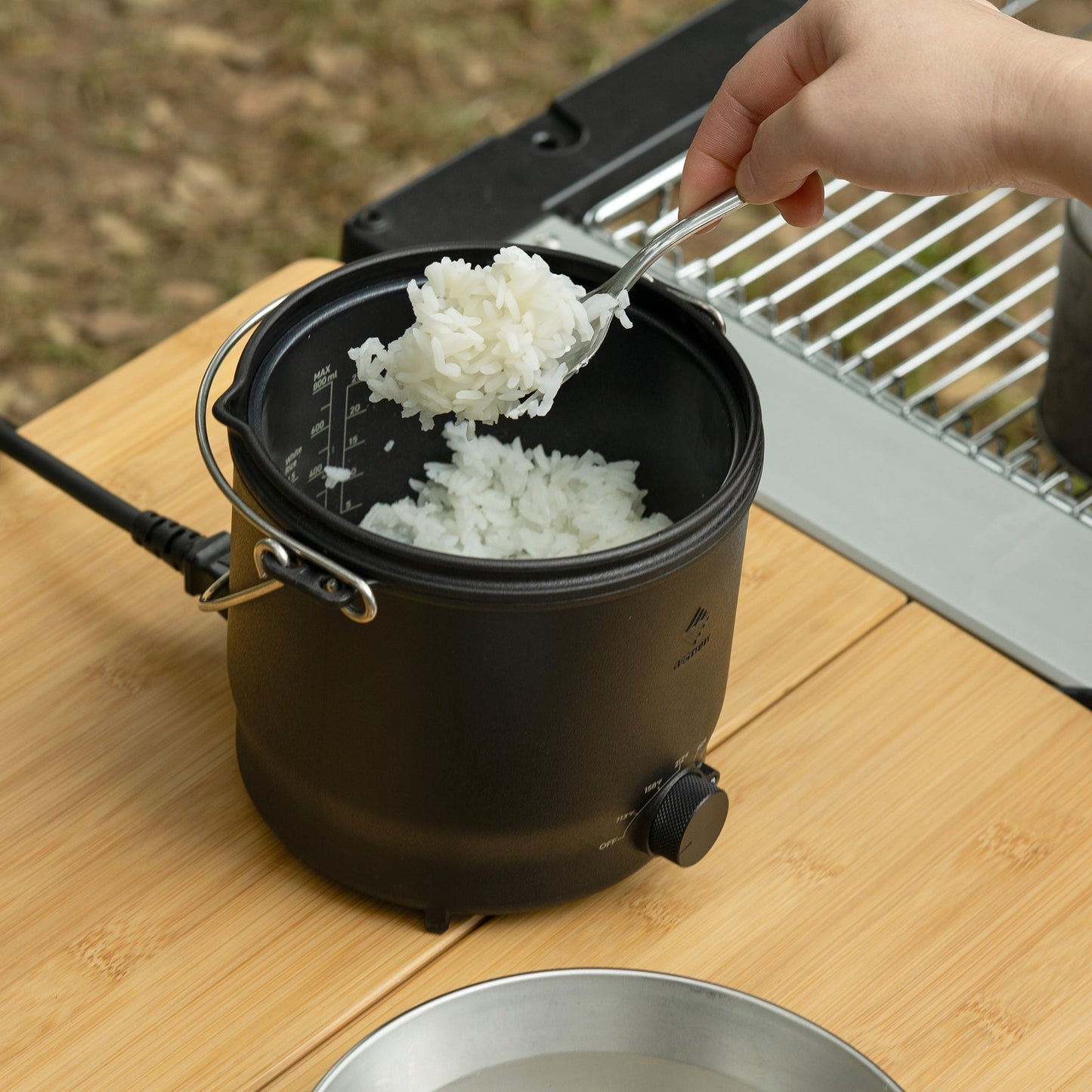 500W Portable Outdoor Cooker