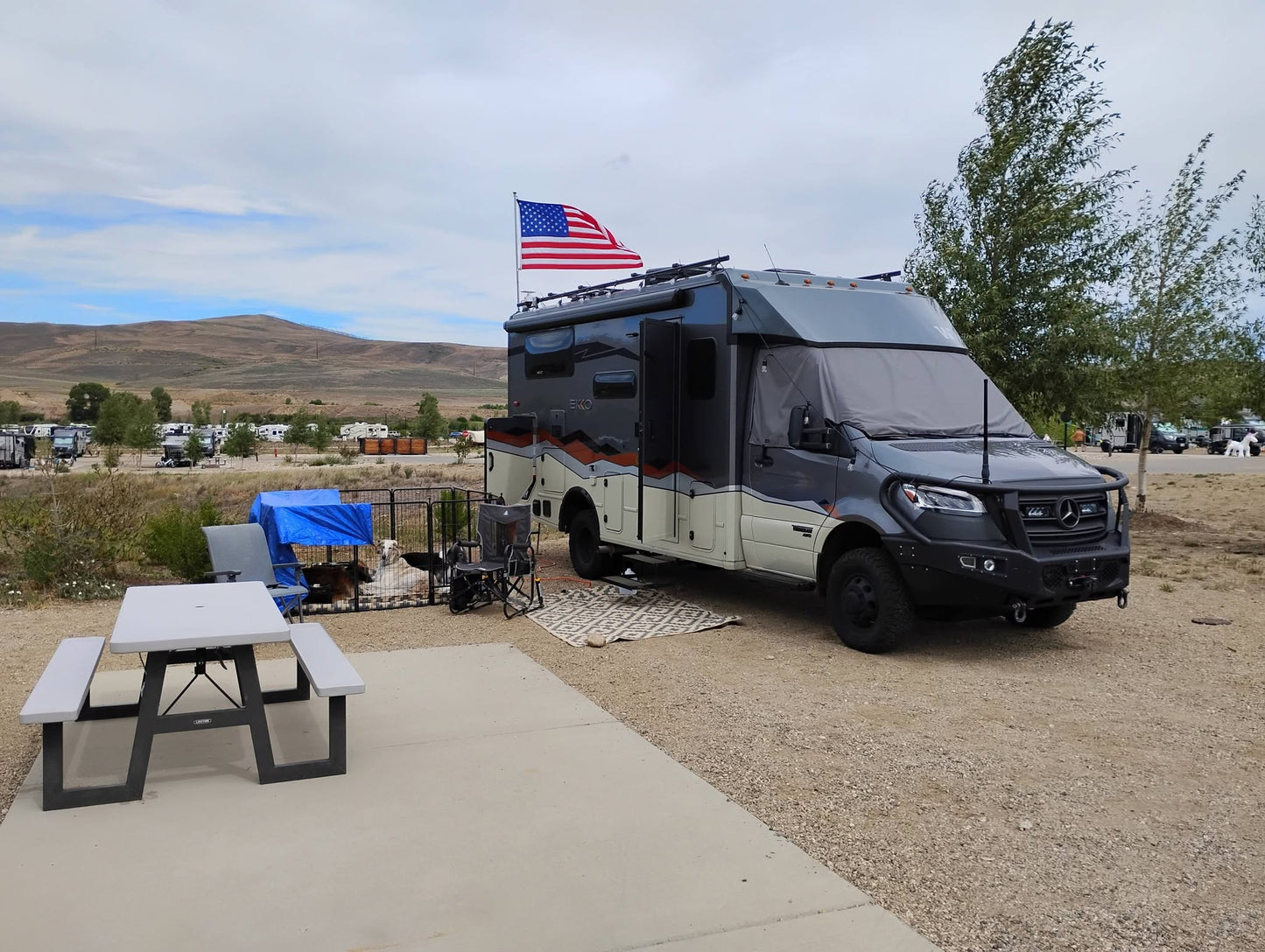 Van Outer Windshield Cover - Revel - Storyteller - Jayco - EKKO