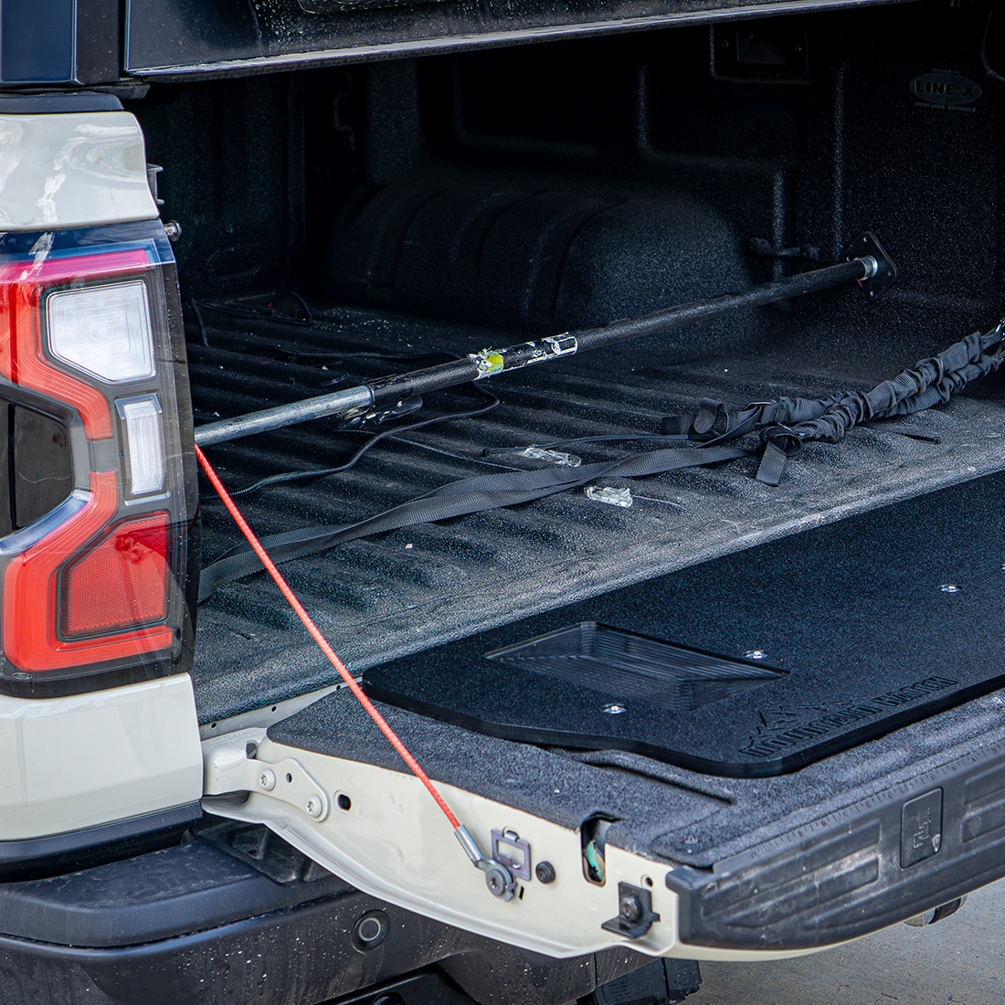 Ford Ranger Mountain Hatch Tailgate Platform (2024-2027)