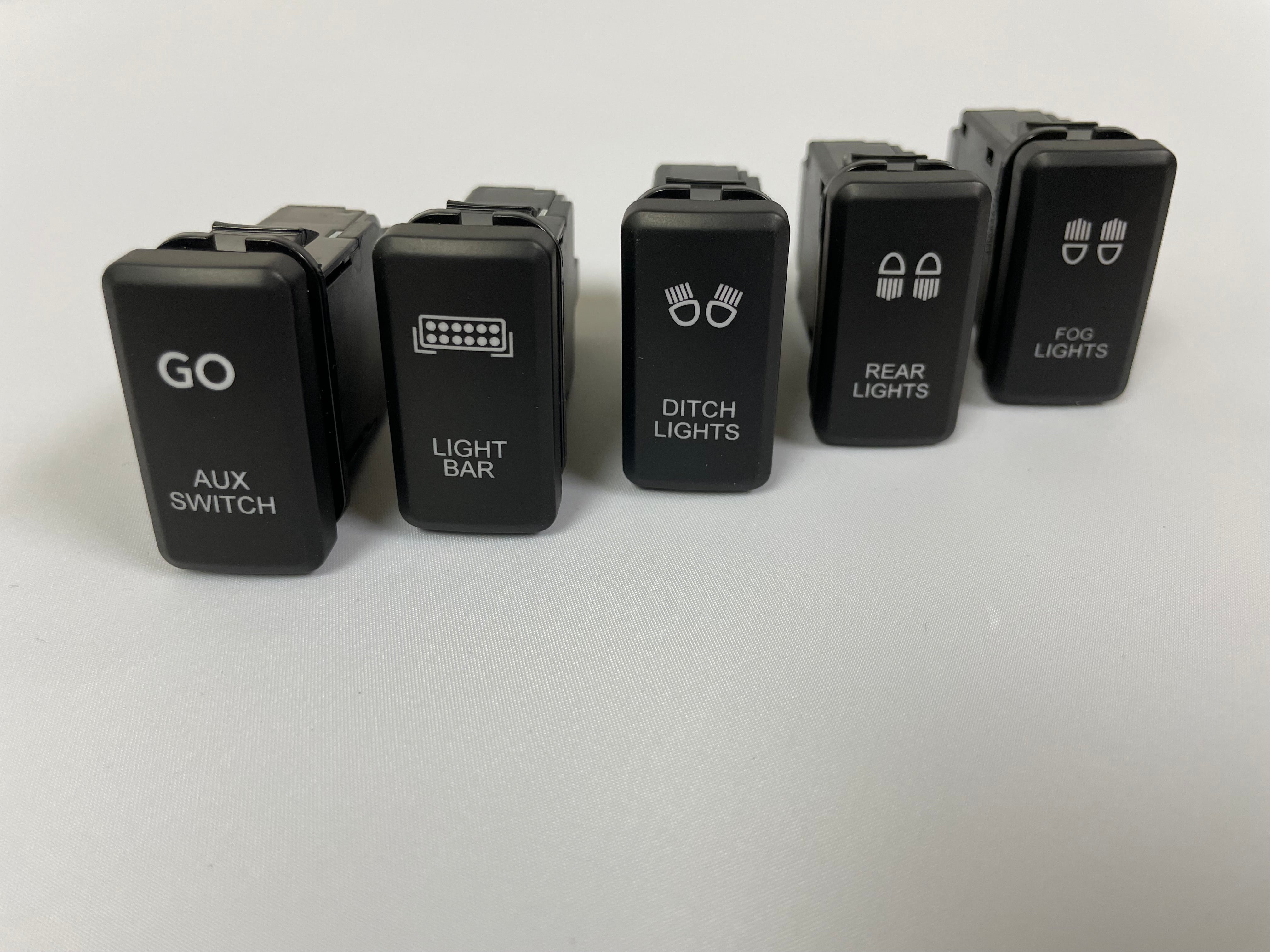 Switches & Accessories – Guild Outfitters