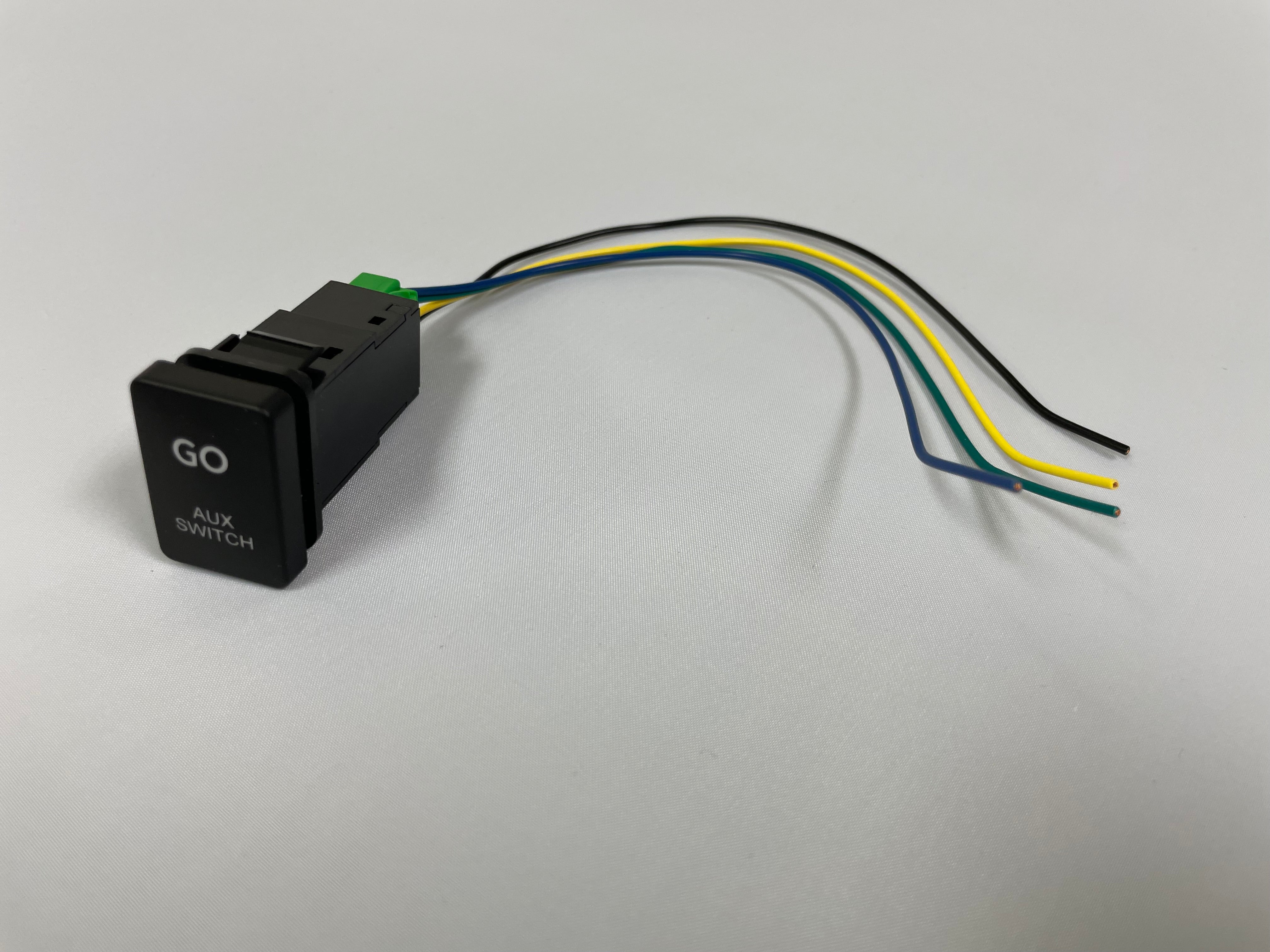 Switches & Accessories – Guild Outfitters